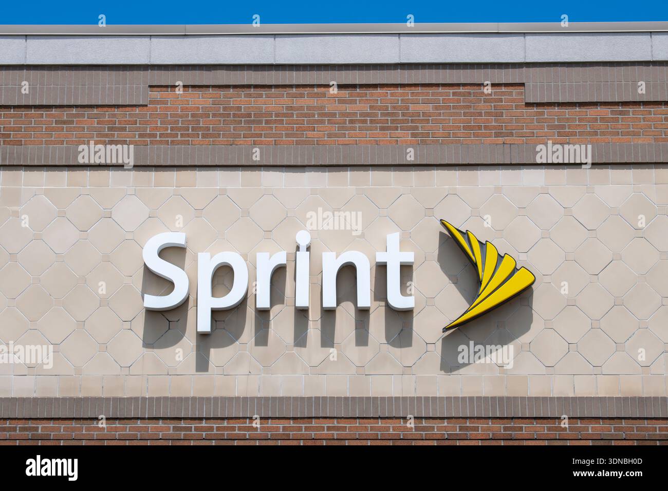 Kansas City, Kansas. Logo Sprint sul punto vendita dell'edificio. Foto Stock