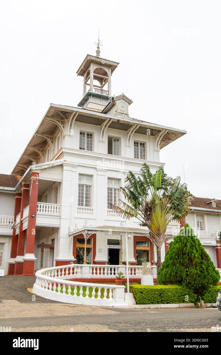 Madagascar, regione di Vakinankaratra, Antsirabe, l'hotel termale di epoca coloniale Foto Stock