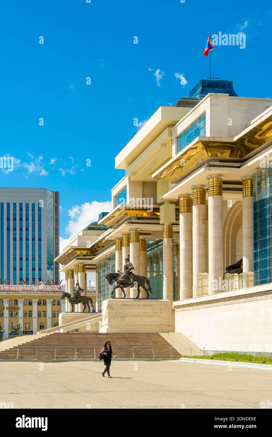 Mongolia, Ulan Bator, Piazza Sukhbaatar, Palazzo del governo Foto Stock