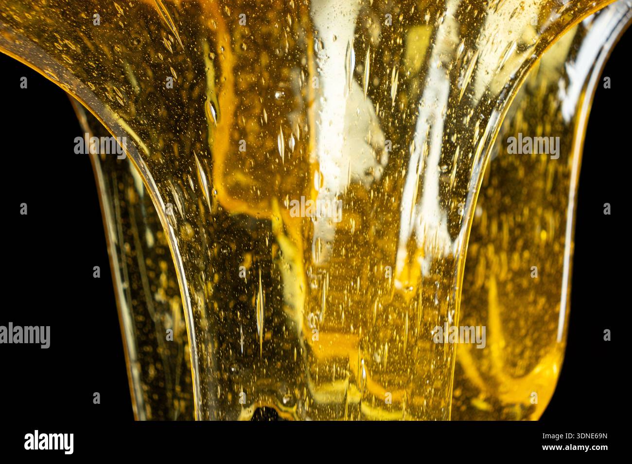 Liquido viscoso immagini e fotografie stock ad alta risoluzione - Alamy