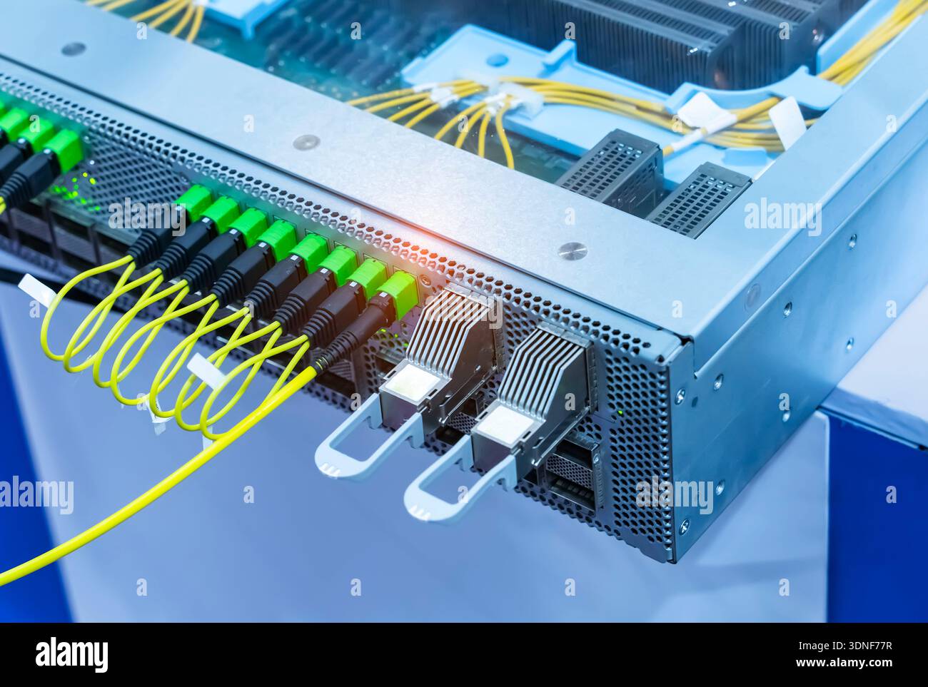 Server e hardwares in un Internet data center Foto Stock