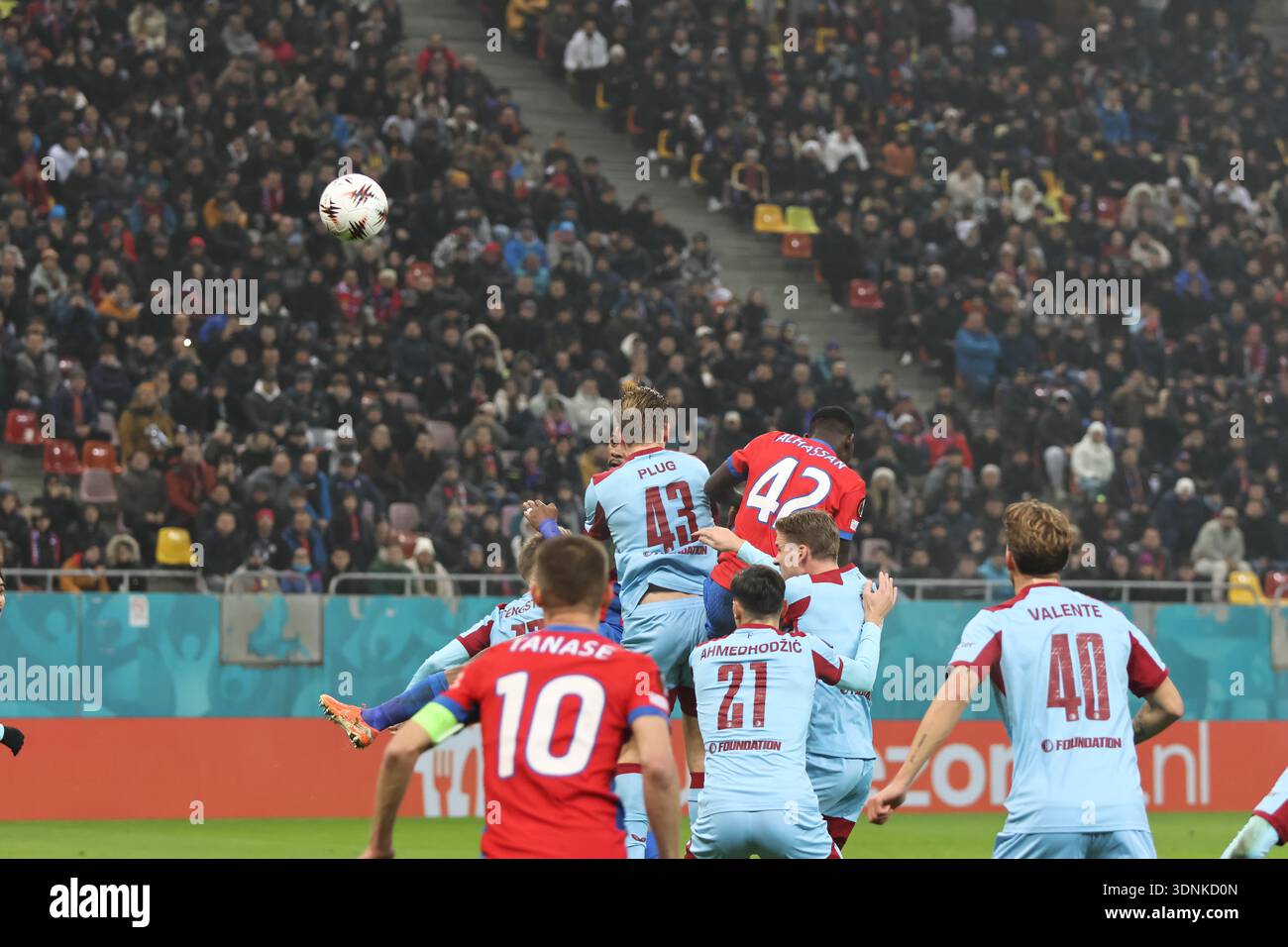 Bucarest, Romania, 11 dicembre 2025, partita di calcio UEFA Europa League tra FCSB e Feyenoord, accredita Angelescu Dimitrie. Foto Stock