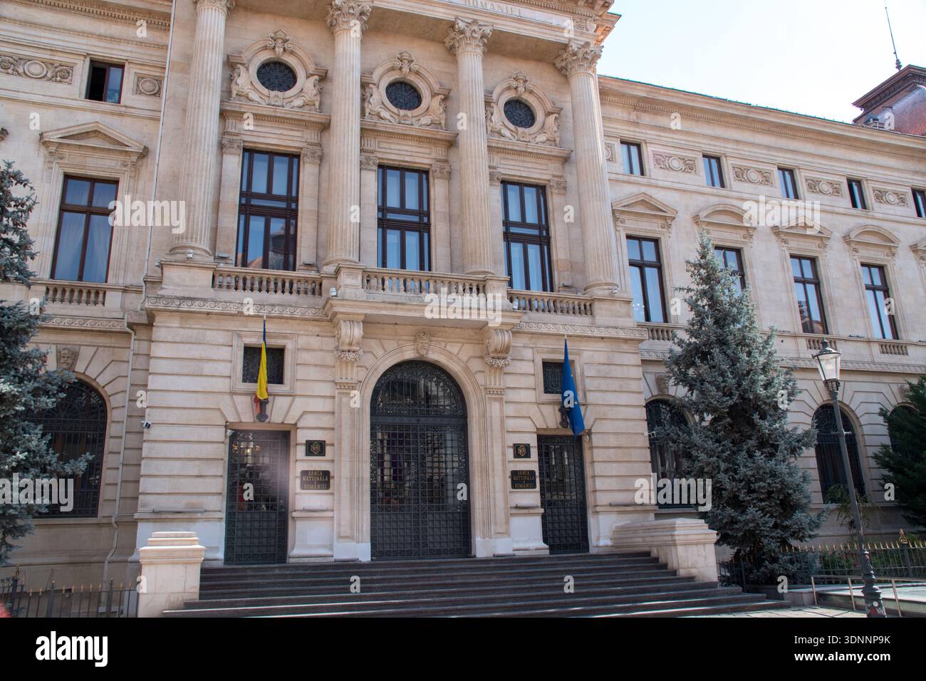 La Banca nazionale di Romania (BNR) ha la sua sede nel centro storico di Bucarest Foto Stock