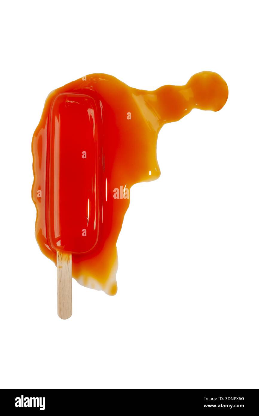 Il gelato al lolly d'arancia si scioglie Foto Stock