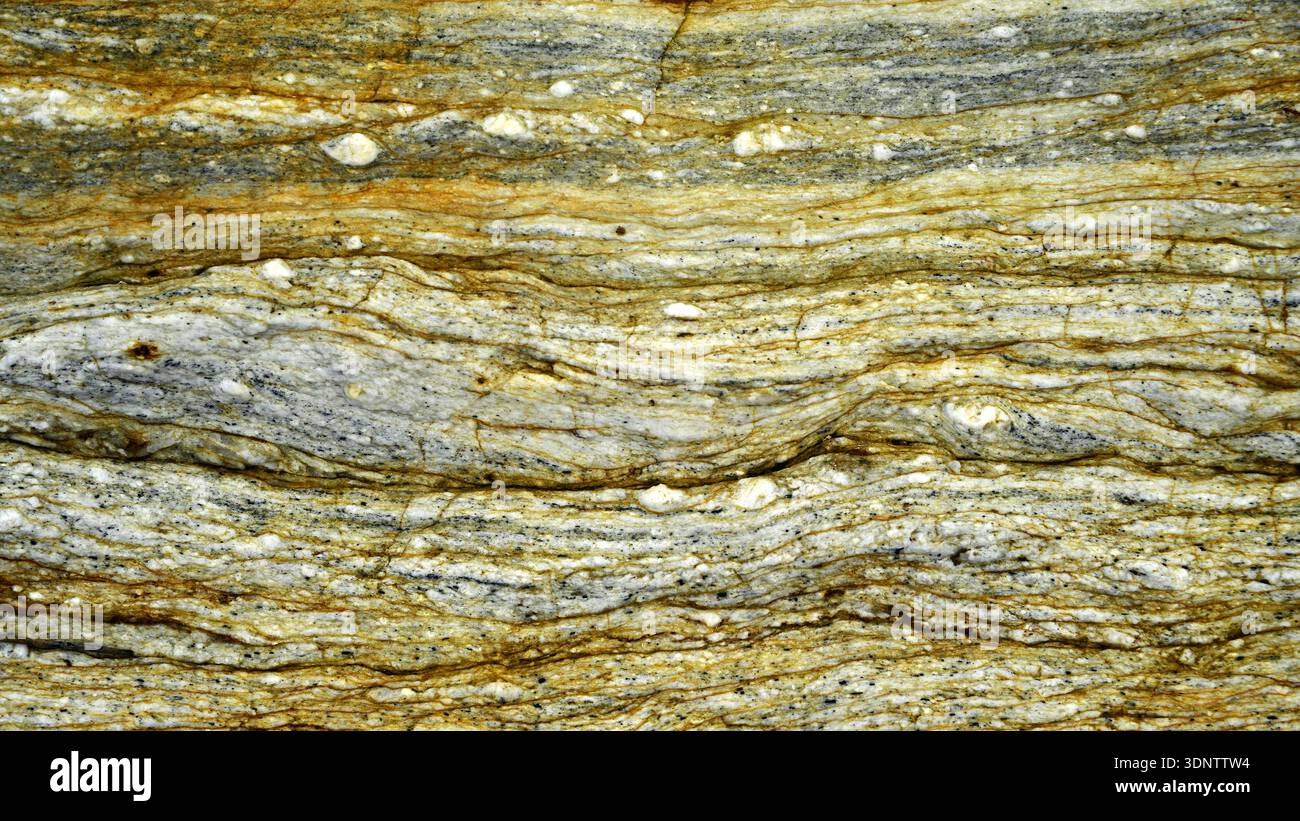 Roccia sedimentaria stratificata, di colore chiaro, con strati molto compatti. Foto Stock