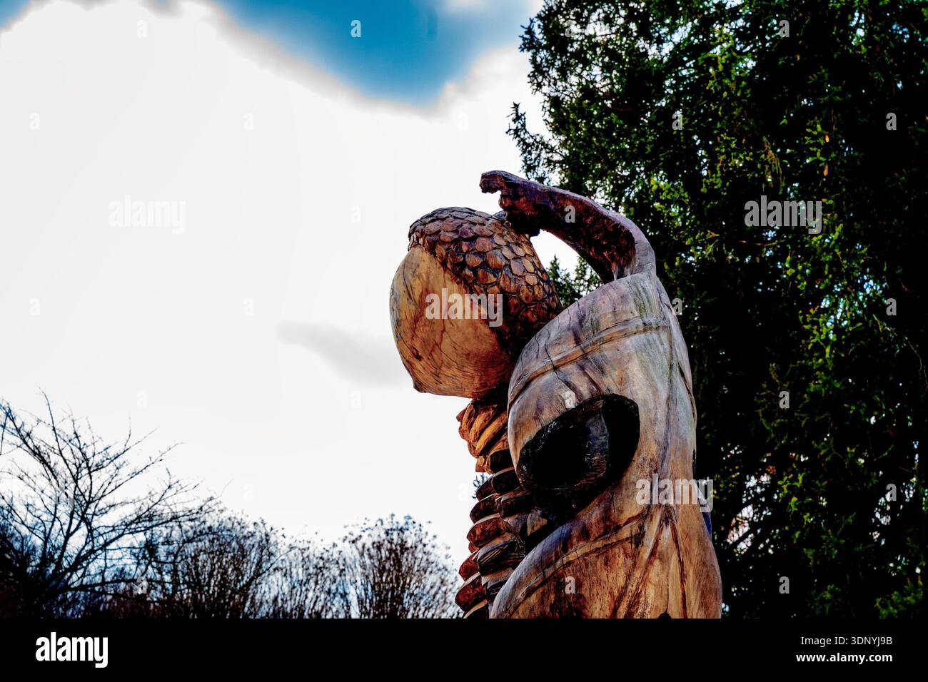 Scultura in legno all'aperto in un parco del Maryland. Foto Stock
