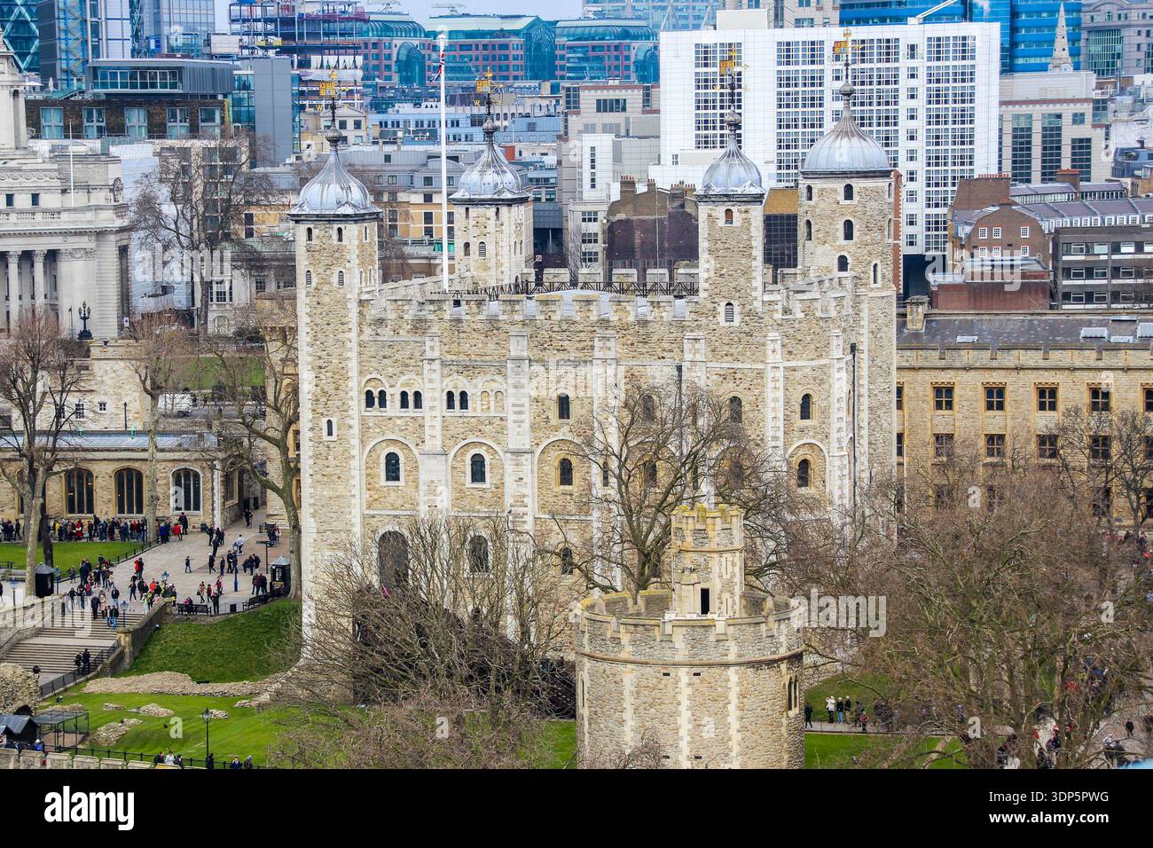 La Torre di Londra è uno storico castello situato nel centro di Londra Foto Stock