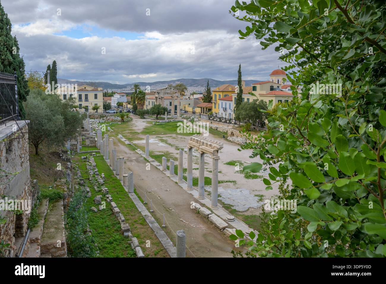 Atene, Grecia, 26 novembre 2023: Veduta sul foro Romano ad Atene, Grecia Foto Stock