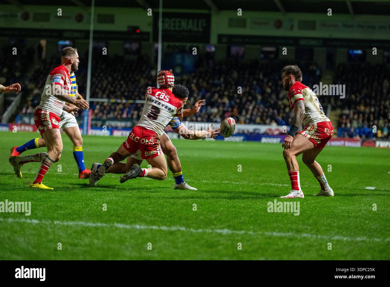 Kelepi Tanginoa dei Warrington Wolves nella BetfredSuper League contro i St Helens all'Halliwell Jones Stadium, Warrington, Inghilterra, 15 febbraio Foto Stock
