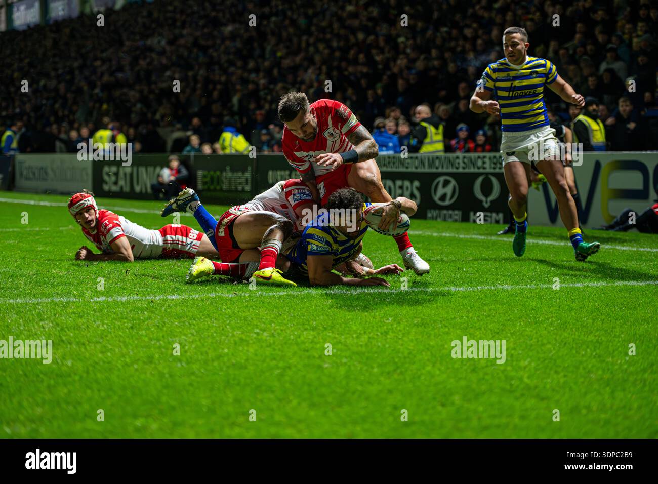 TOBY RE dei Warrington Wolves nel primo turno della Betfred Super League contro i St Helens all'Halliwell Jones Stadium, Warrington, Inghilterra, 15 febbraio Foto Stock