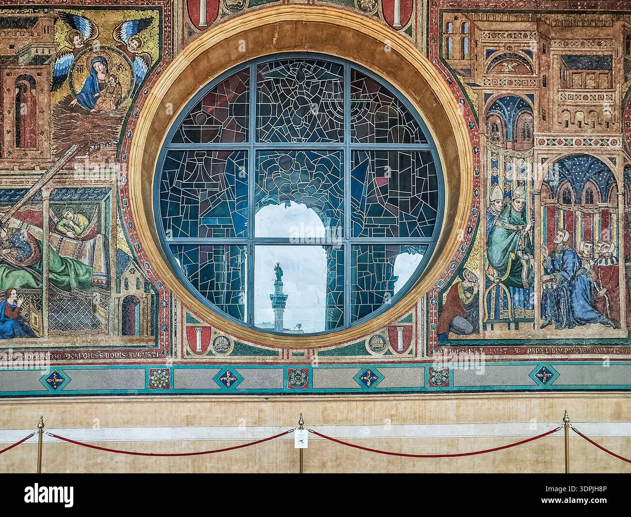 Mosaici del XIII secolo di Filippo Rusuti sulla Loggia delle Benedizioni, Basilica Papale di Santa Maria maggiore, Roma, Italia Foto Stock