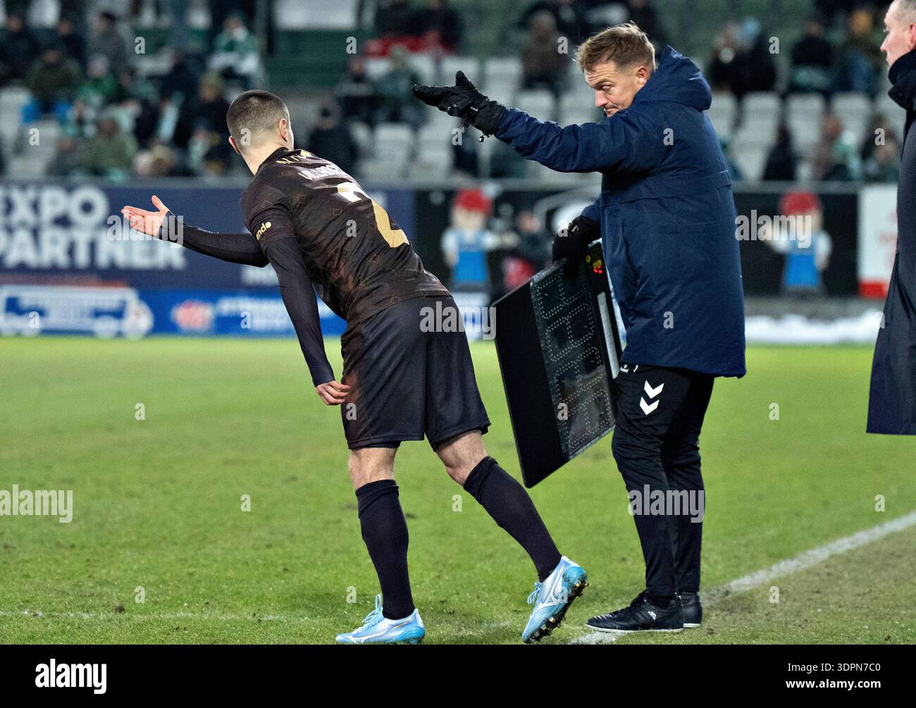Viborg, Danimarca. 15 febbraio 2026. Oliver Villadsen di Broendby viene sostituito nel match di Super League tra Viborg FF e Broendby IF all'Energi Viborg Arena, domenica 15 febbraio 2026. (Foto: Henning Bagger /Ritzau Scanpix) credito: Ritzau/Alamy Live News Foto Stock
