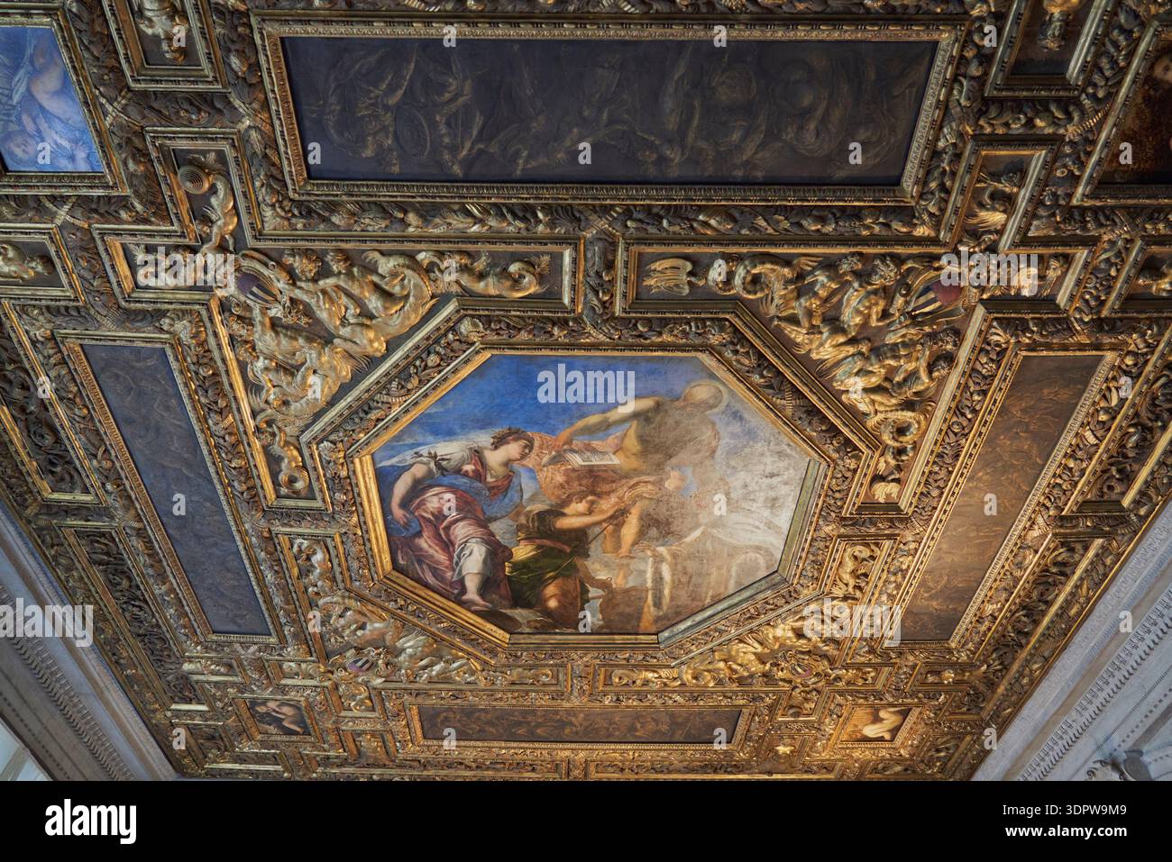 Venezia, Italia; 6 giugno 2024: Sala del Senato nel Palazzo Ducale Foto Stock