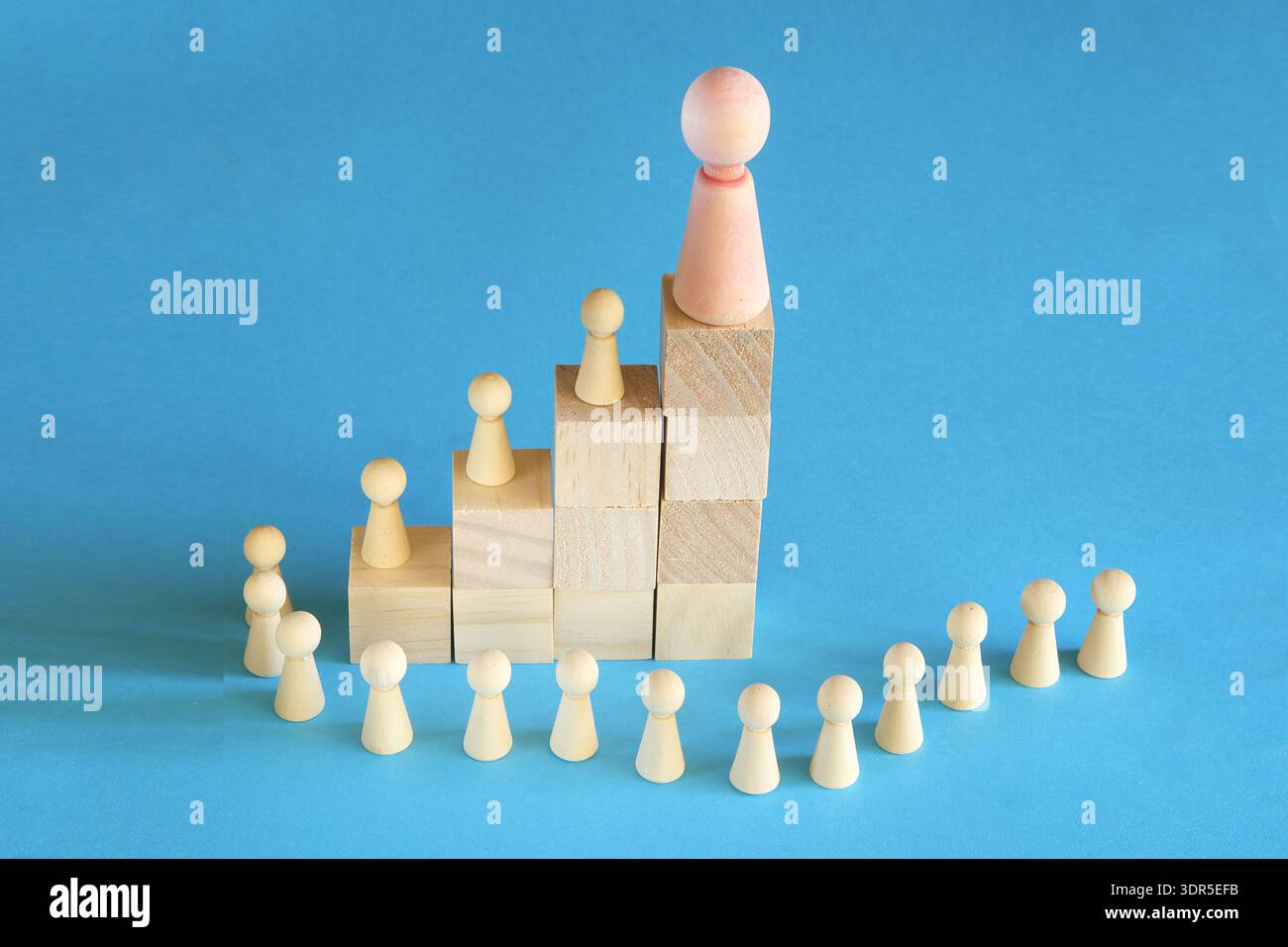 concetto aziendale per opportunità di avanzamento di carriera, innovazione, leadership, risorse umane, assunzione, personale, lavoro di squadra. Foto Stock