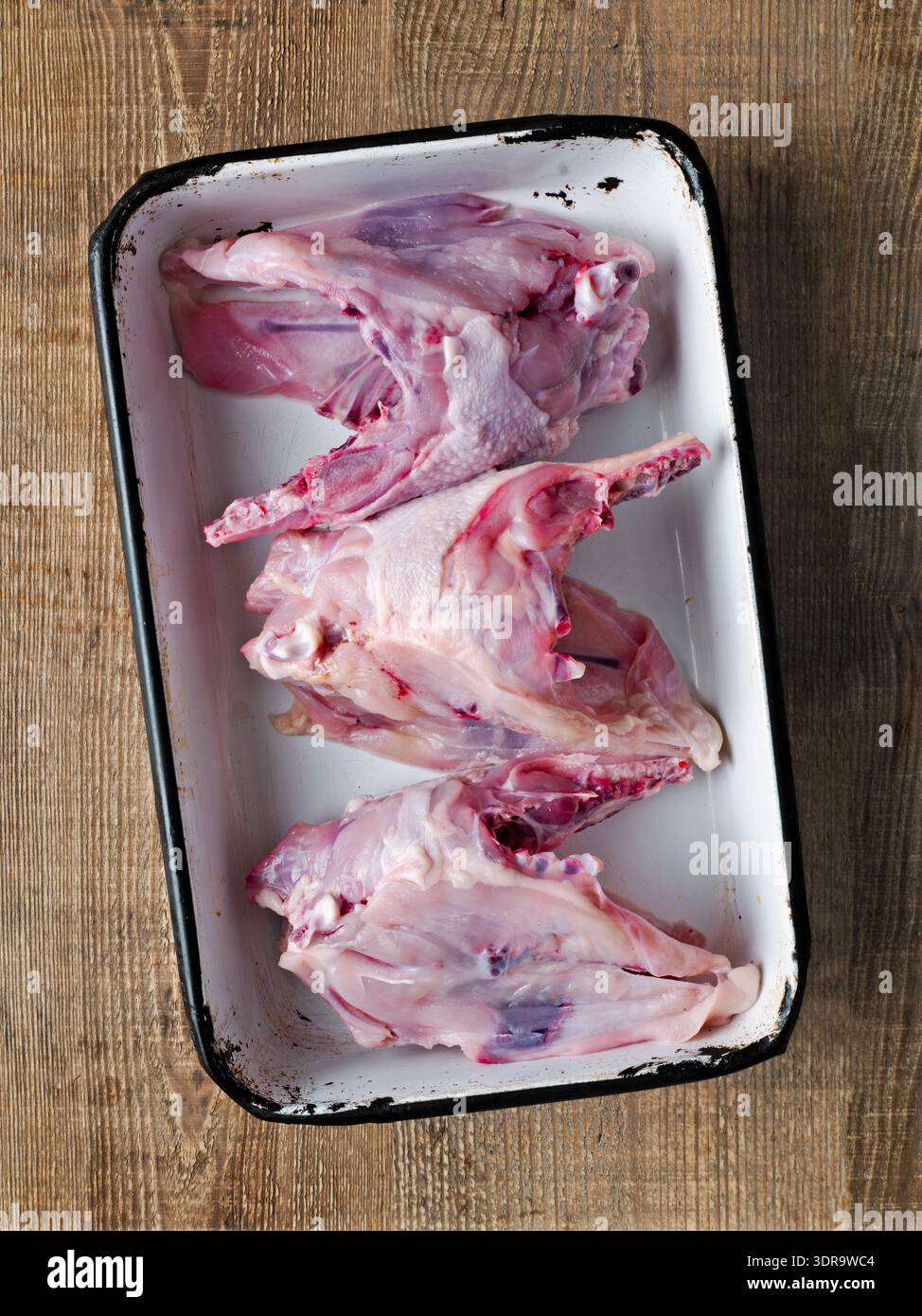 Ingrediente rustico della zuppa di carcassa di pollo Foto Stock
