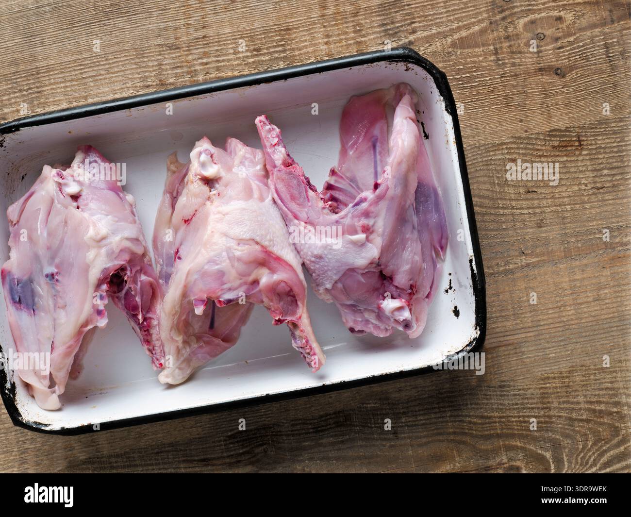 Ingrediente rustico della zuppa di carcassa di pollo Foto Stock