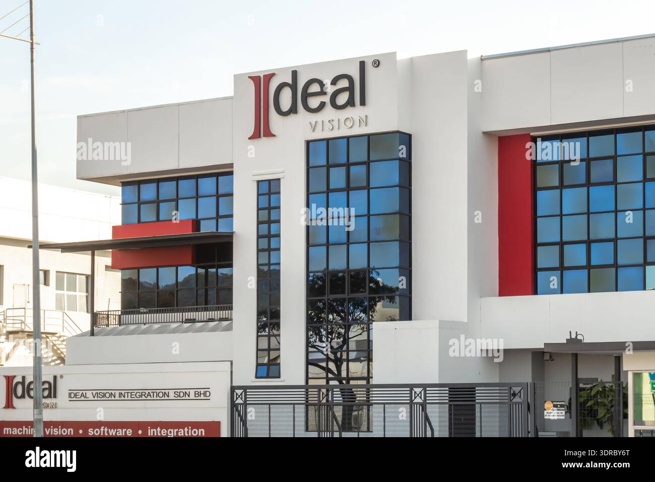 Sede centrale aziendale di Ideal Vision Integration Sdn Bhd a Penang , Malesia, soluzioni di machine Vision e di integrazione software Foto Stock