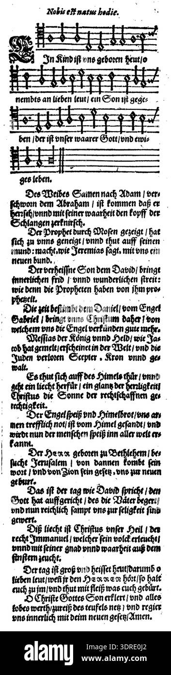 Questo inno stampato del 1590 dei fratelli boemi include "Ein Kind ist uns geboren heut", basato su "Nobis est natus hodie". Il testo celebra la nascita di Gesù, incorporando testi di derivazione latina, notazione musicale e struttura liturgica. Conserva i primi inni protestanti, la cultura religiosa, le pratiche educative e la musica devozionale nella Germania del tardo XVI secolo, mostrando continuità della tradizione di stampa e del patrimonio musicale. Foto Stock