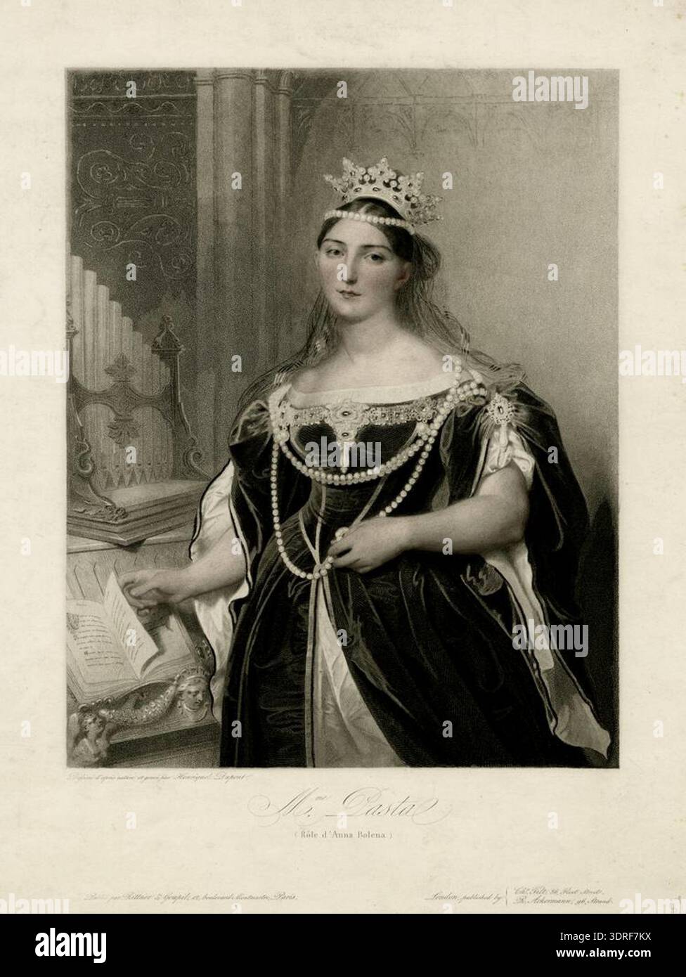 Stampa ritratto della cantante lirica Giuditta Pasta nel ruolo di Anna Bolena, prodotta intorno al 1820-1850 da Louis Pierre Henriquel-Dupont e pubblicata da Goupil e Charles Tilt. La figura di tre quarti di lunghezza si affaccia in avanti accanto a un manoscritto aperto, indossando un costume storico associato alla corte dei Tudor. Eseguita in acquatinta, incisione e strizzatura con colorazione a mano, la stampa registra le esecuzioni operistiche del XIX secolo e la ritrattistica teatrale. Foto Stock
