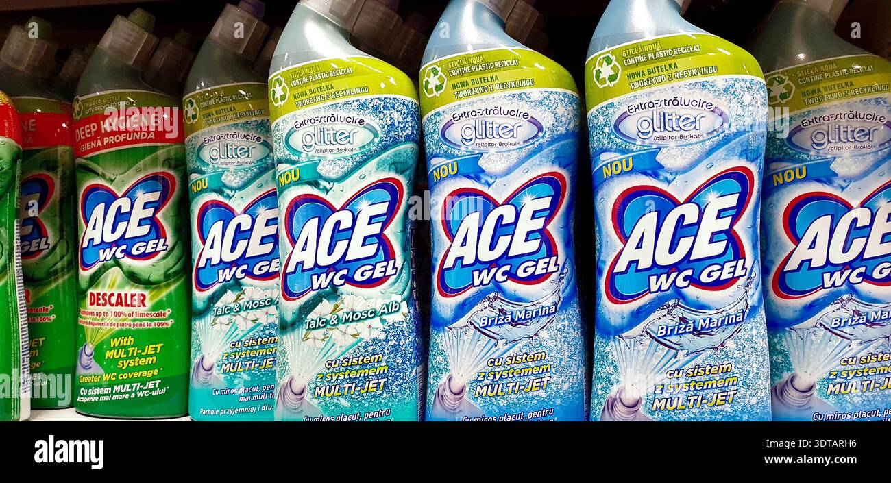 ACE toilet Cleaner, un marchio popolare prodotto da Fater S. P. A., è originario dell'Italia Foto Stock