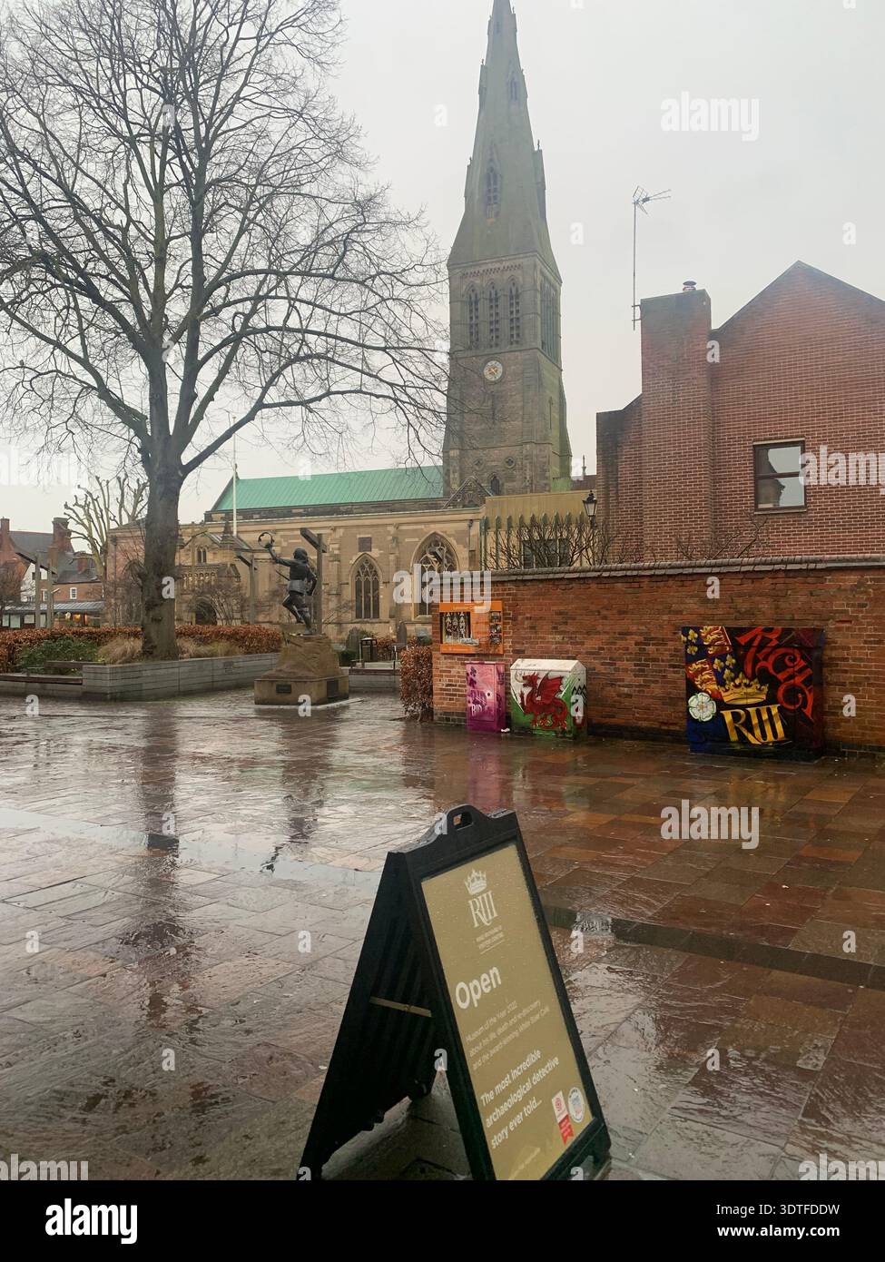 Museo di re Riccardo a Leicester o centro visitatori questa mostra esplora la vita del suo regno e l'eredità dell'ultimo re Plantageneto Foto Stock