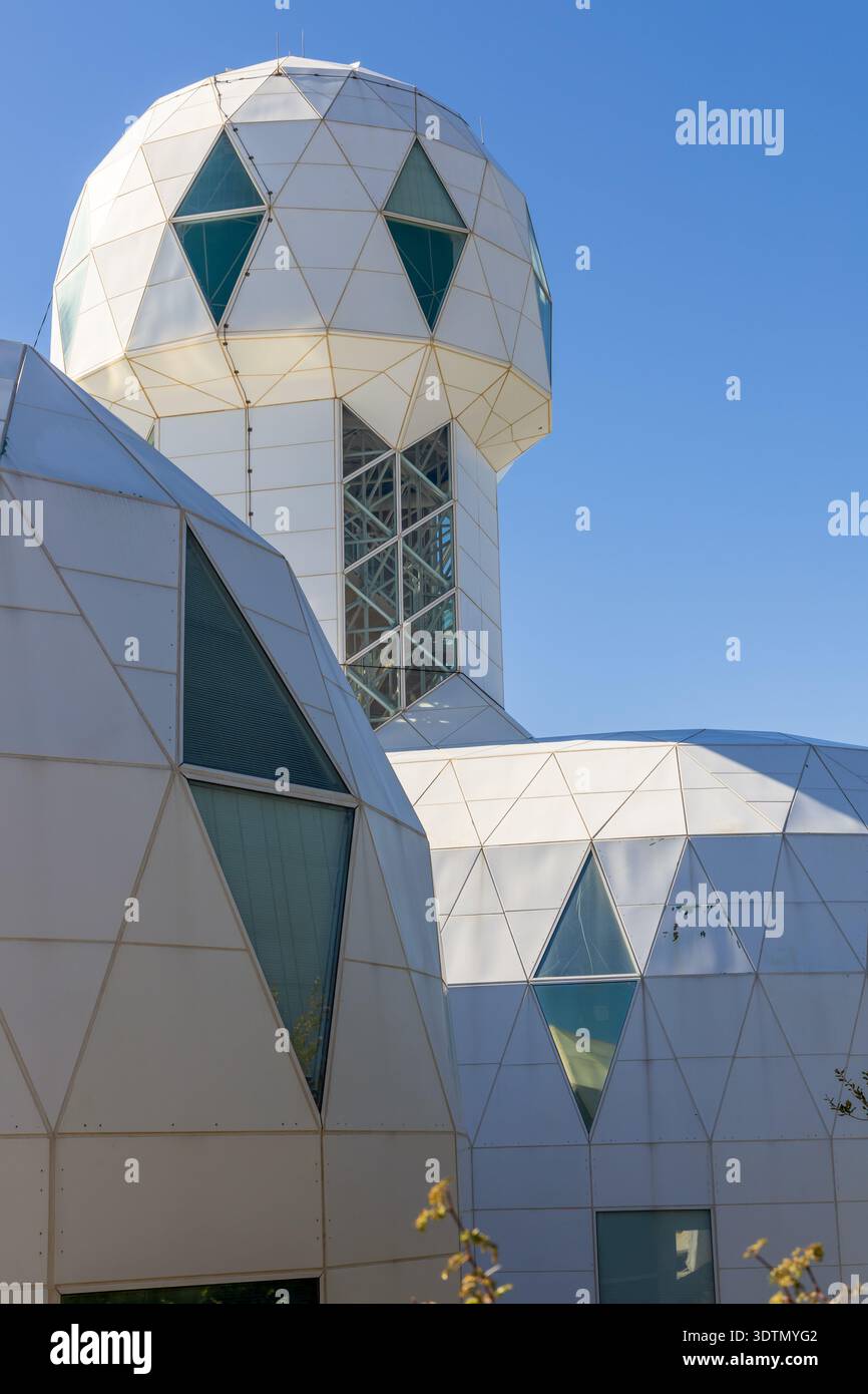 Biosphere 2 in Arizona, un'estesa struttura di ricerca scientifica creata per studiare l'interazione tra i sistemi vitali della Terra in un ambiente chiuso. Foto Stock