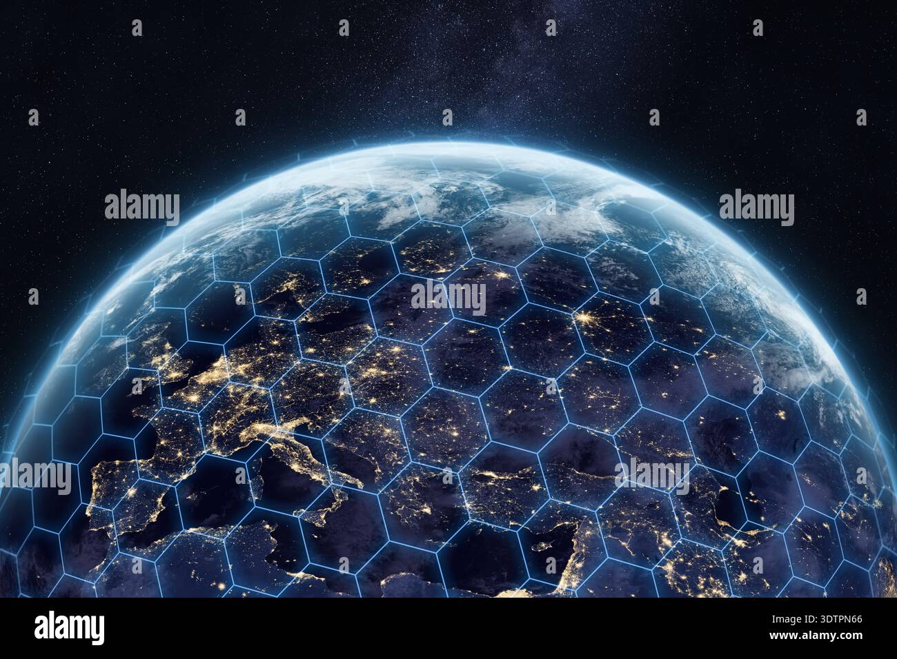 Pianeta Terra con linee di rete comunicazione globale, trasferimento dati e web. Scudo terrestre da asteroidi e meteoriti. Contiene elementi immagine della NASA. Foto Stock