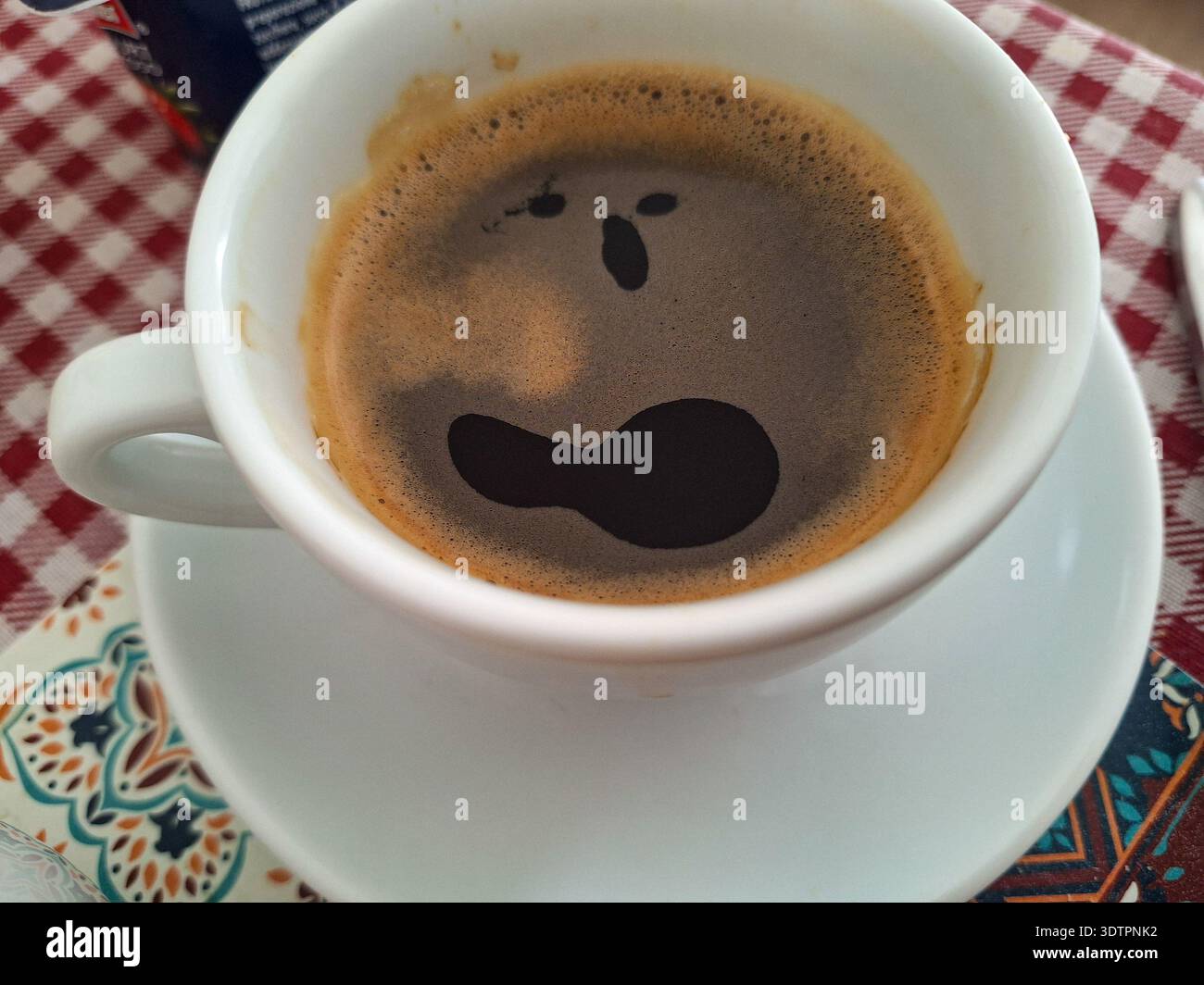 Tazza di caffè che dice divertente - Italia