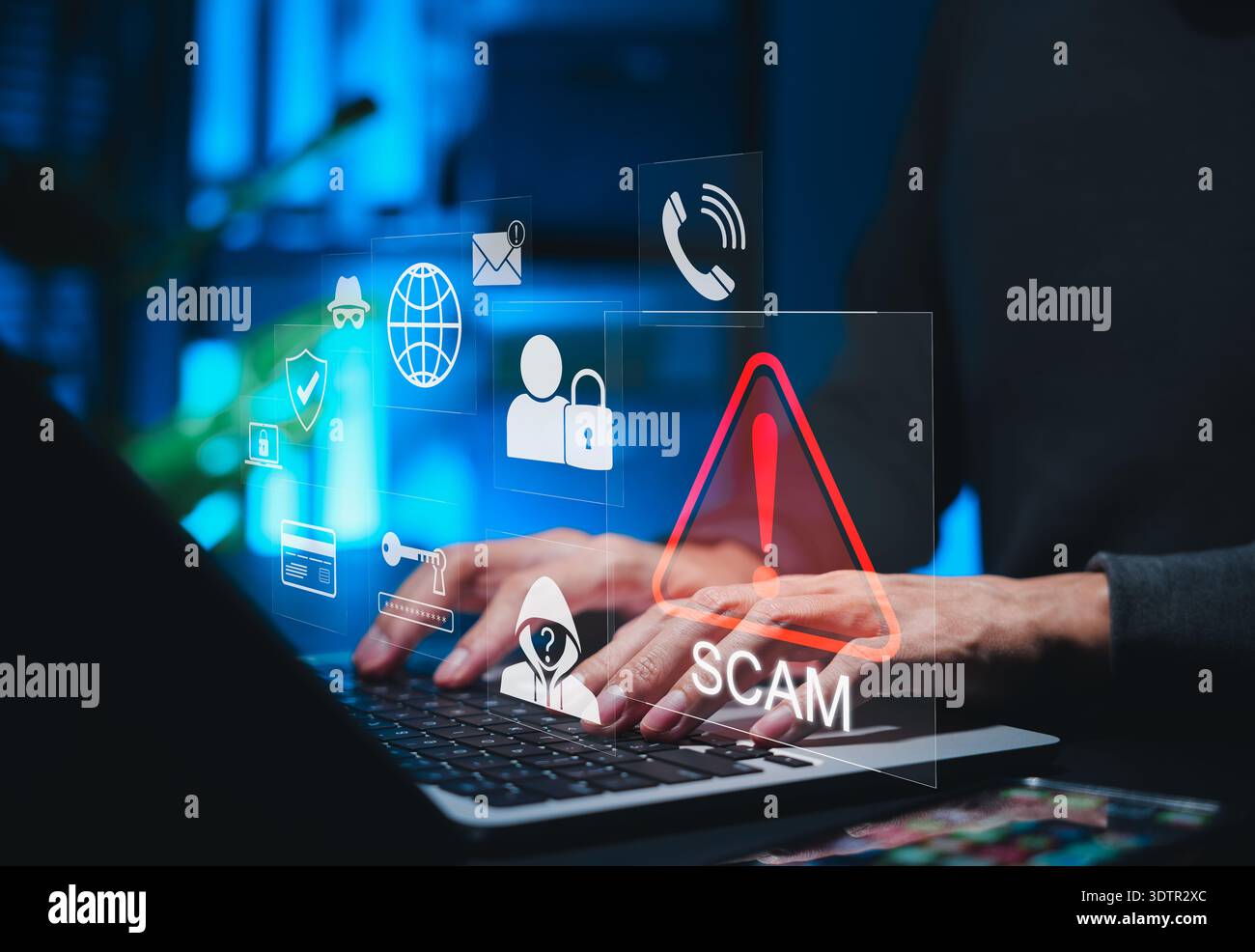 Avviso di truffa con icone di cibersicurezza. Una persona che utilizza un notebook, cartello di avvertimento per truffe con icone che rappresentano minacce online, phishing, Foto Stock