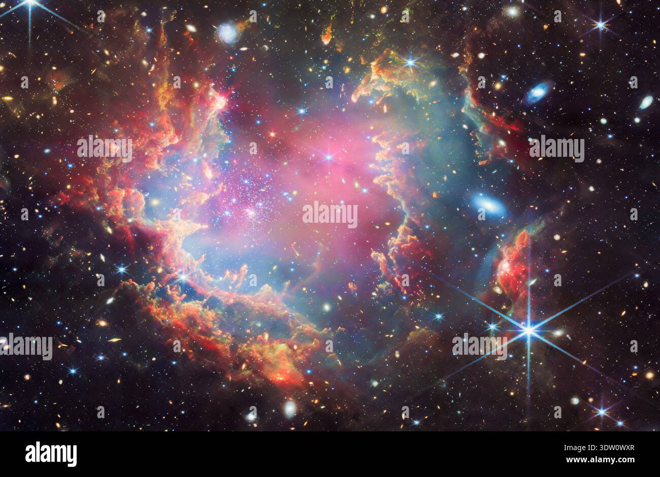 Sfondo colorato Deep Space Nebula e Star Cluster. Elementi di questa immagine forniti dalla NASA. Foto Stock