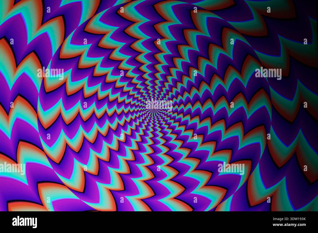 Vortice psichedelico colorato a spirale con onde zigzag in viola al neon, tè, arancione e nero, creando un effetto di movimento illusorio ottico e astratto Foto Stock