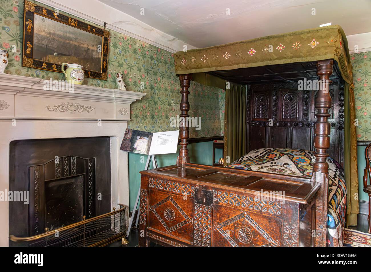 The Oak Bedroom nel rifugio di fattoria di Beatrix Potter Hill Top nel villaggio Lake District di vicino a Sawrey (vicino a Hawkshead), Cumbria, Inghilterra Regno Unito Foto Stock