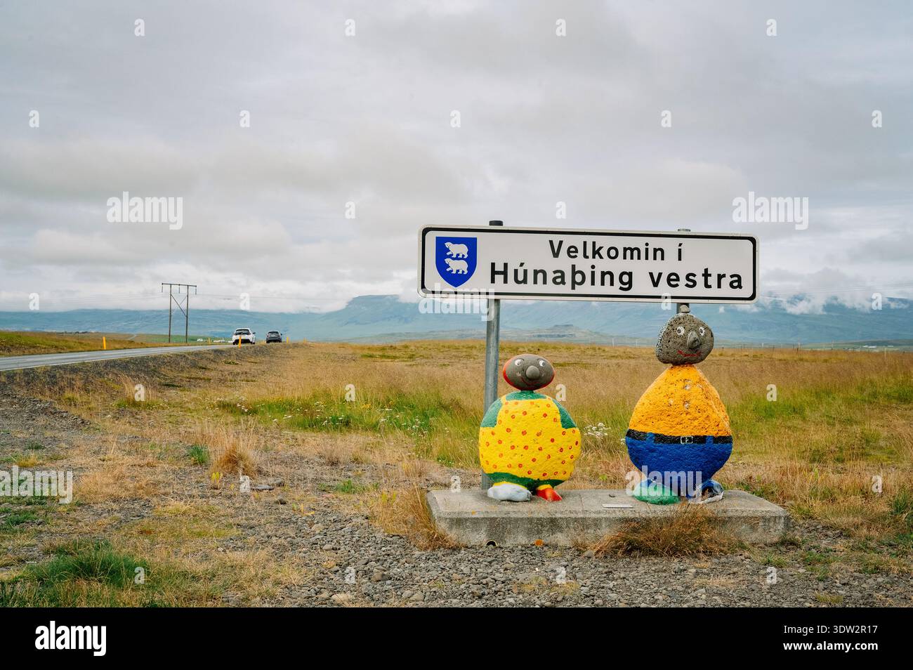 Un cartello di benvenuto nella zona di Húnaþing vestra, nel nord-ovest dell'Islanda Foto Stock