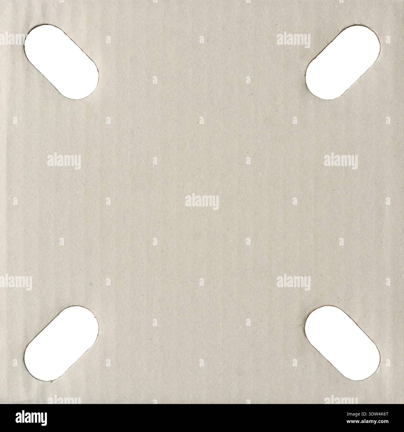 superficie in cartone bianco con fori a forma di pillola, struttura completa del materiale di imballaggio vuoto, primo piano dello sfondo del mockup di spedizione Foto Stock