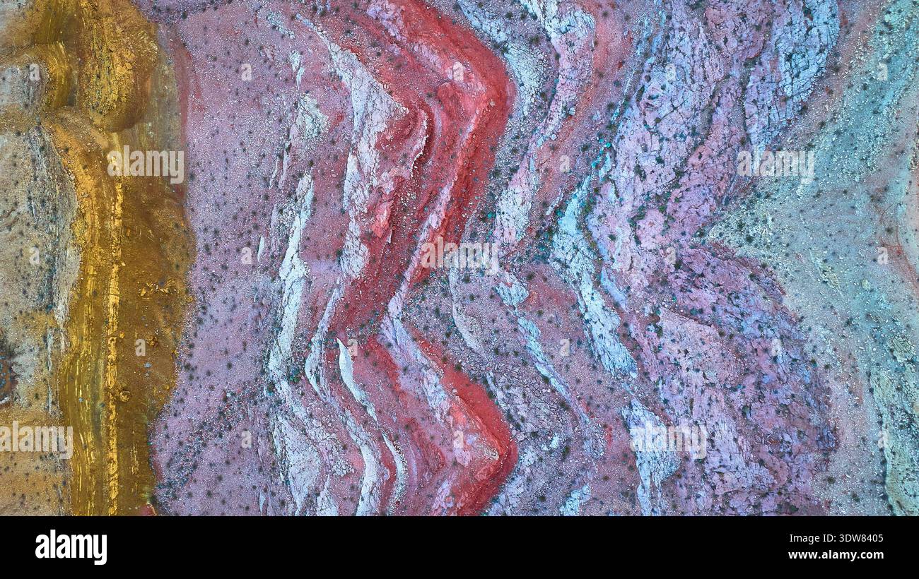 Strati geologici multicolori aerei e struttura del deserto Lava Butte Nevada dall'alto verso il basso Foto Stock