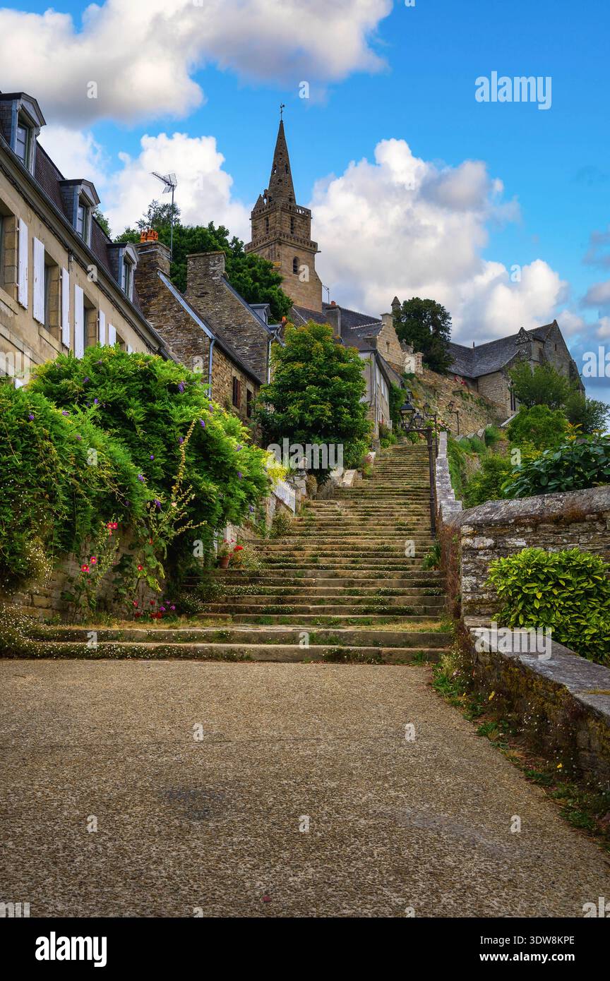 Vecchie case a Brelevenez Scalinate a Lannion, Cotes d Armor, Bretagna, Francia Foto Stock