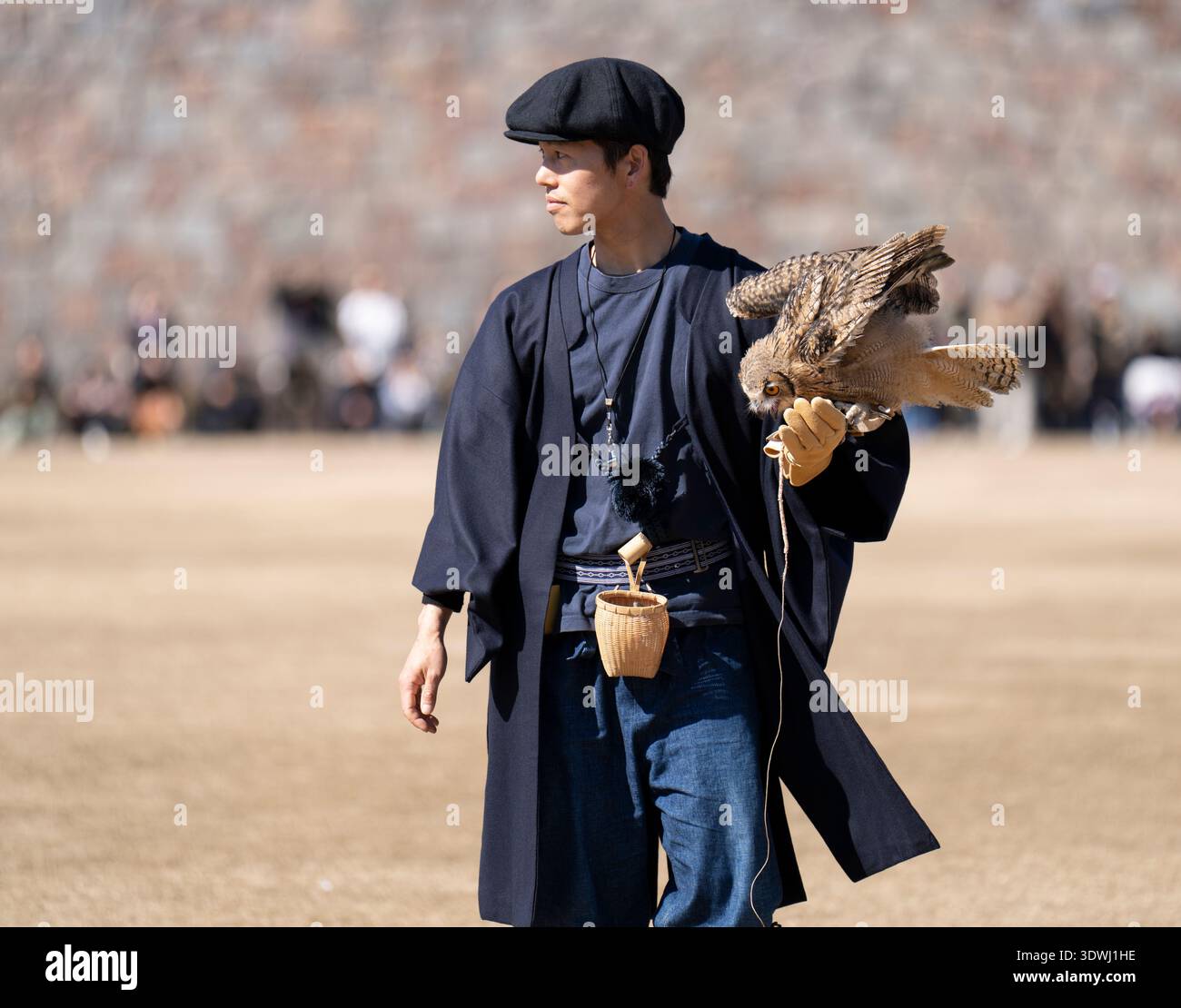 Falconeria giapponese al Kanazawa Castle Park, Kenrokumachi, Kanazawa, Ishikawa, Honshu, Giappone Foto Stock