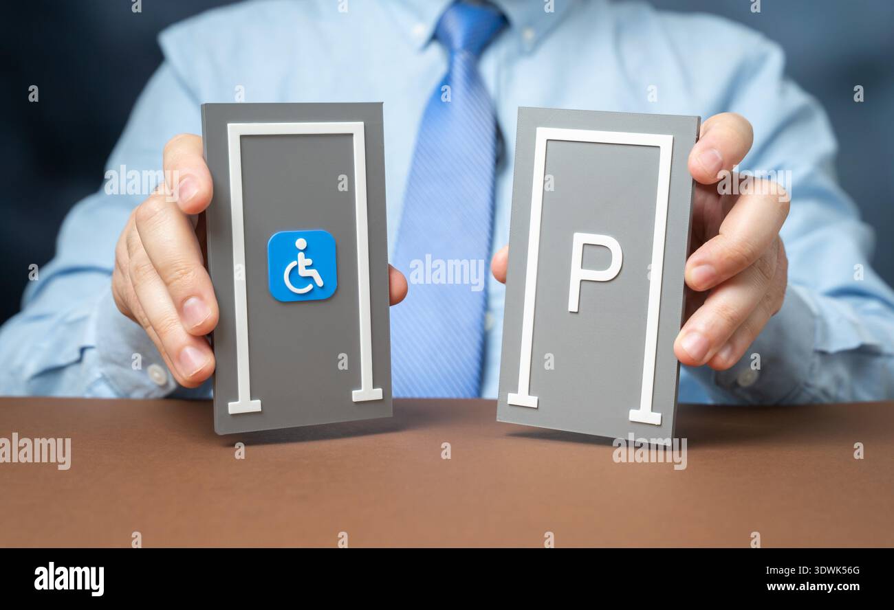 Rapporto tra i parcheggi accessibili con sedia a rotelle e i parcheggi standard. Aumentare il numero di posti auto accessibili con sedia a rotelle. Il design inclusivo migliora la mobilità e garantisce parità di accesso negli spazi pubblici. Foto Stock