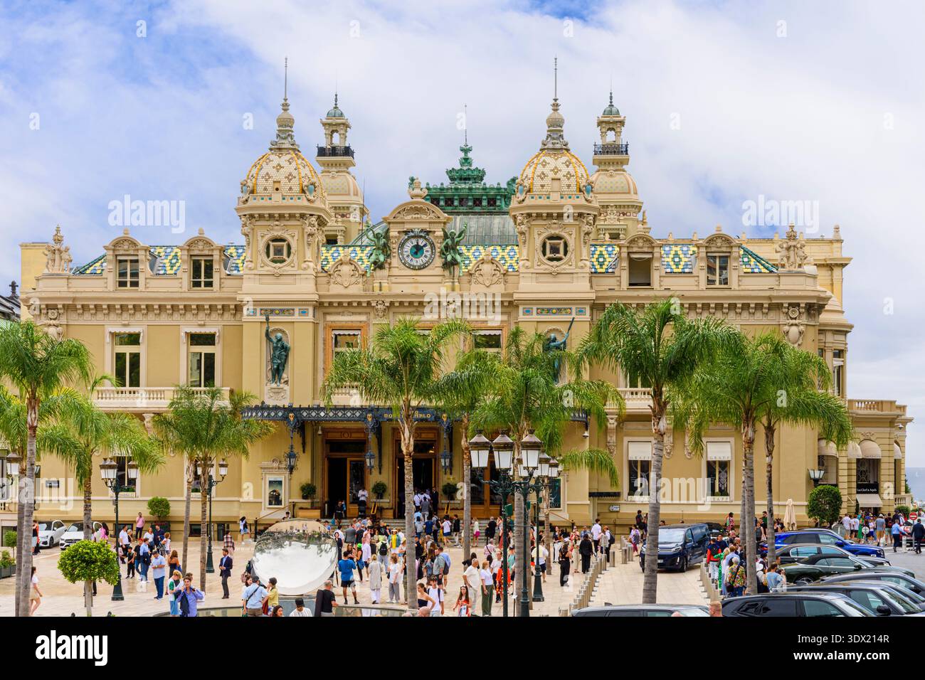 Famoso piazzale del Casinò di Monte Carlo, Place du Casino, Monte Carlo, Monaco Foto Stock