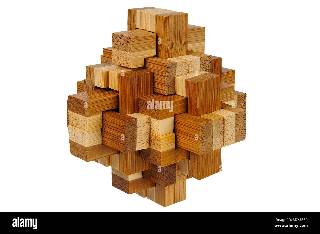 Puzzle in legno assemblato su sfondo bianco Foto Stock