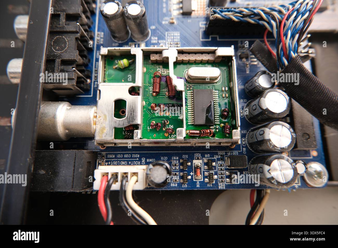 Modulo elettronico montato su una scheda madre Foto Stock
