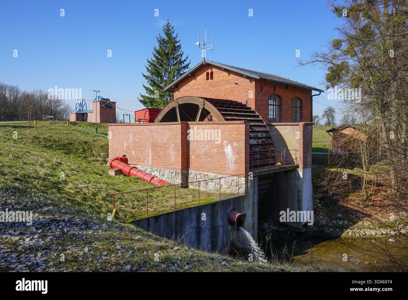 Sala macchine a Kąty Slipway, canale di Elbląg, Polonia Foto Stock