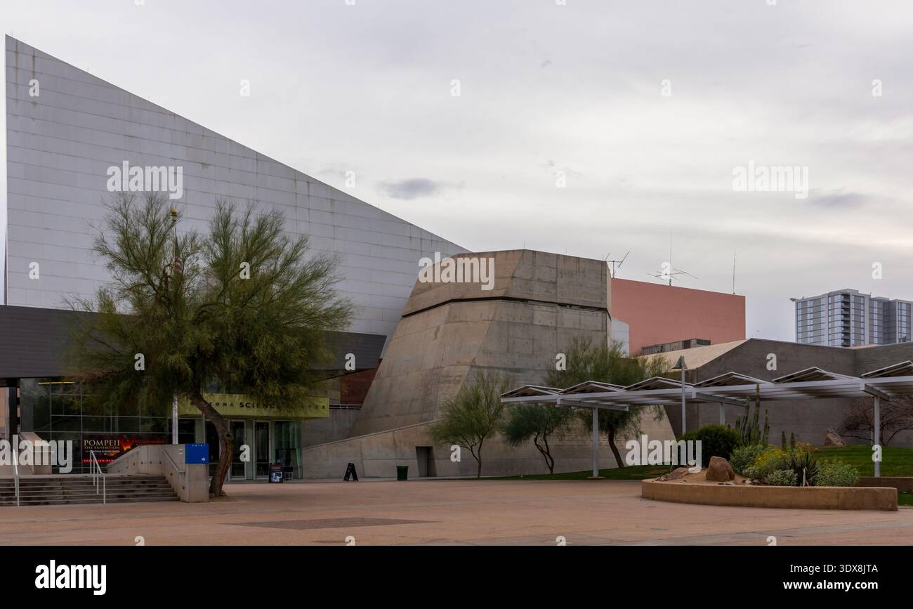 Phoenix, Arizona - 5 febbraio 2026: Arizona Science Center nell'Heritage and Science Park di Phoenix, Arizona. Foto Stock