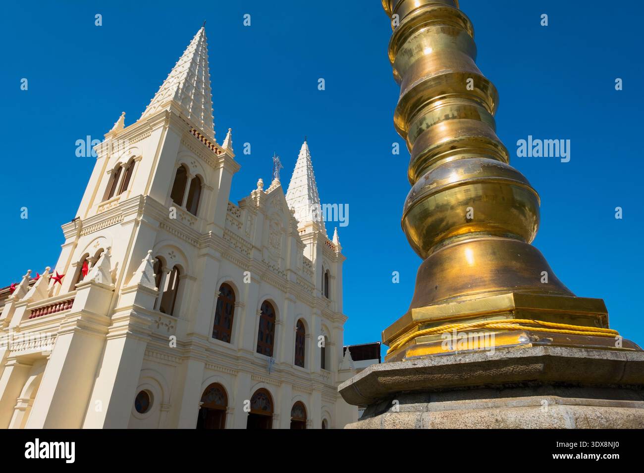 Basilica della Cattedrale di Santa Cruz Fort Kochi Cochin Kerala, India Foto Stock