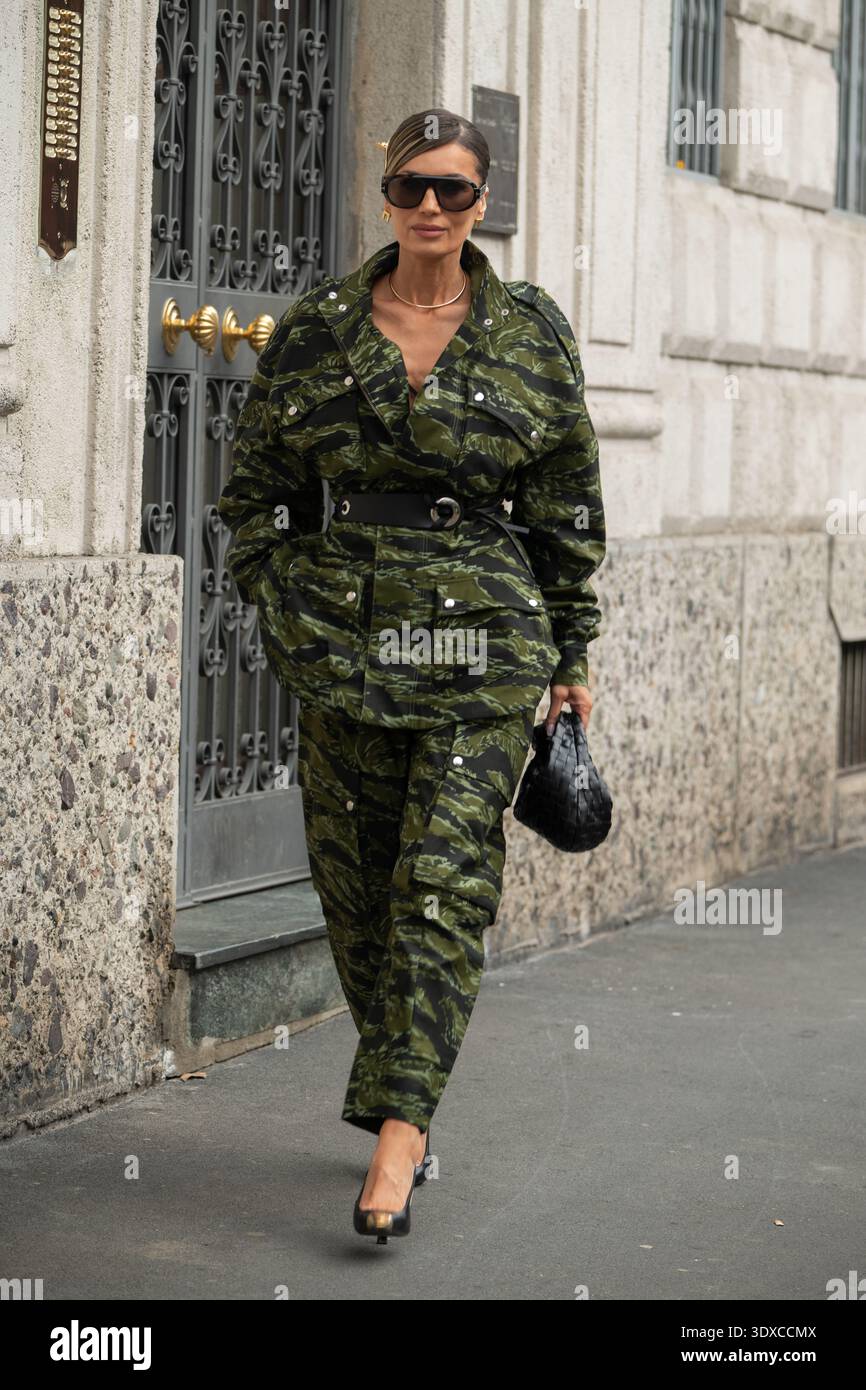 Ospiti in arrivo alla Milan Fashionweek AW 26 Sportsmax Show Foto Stock