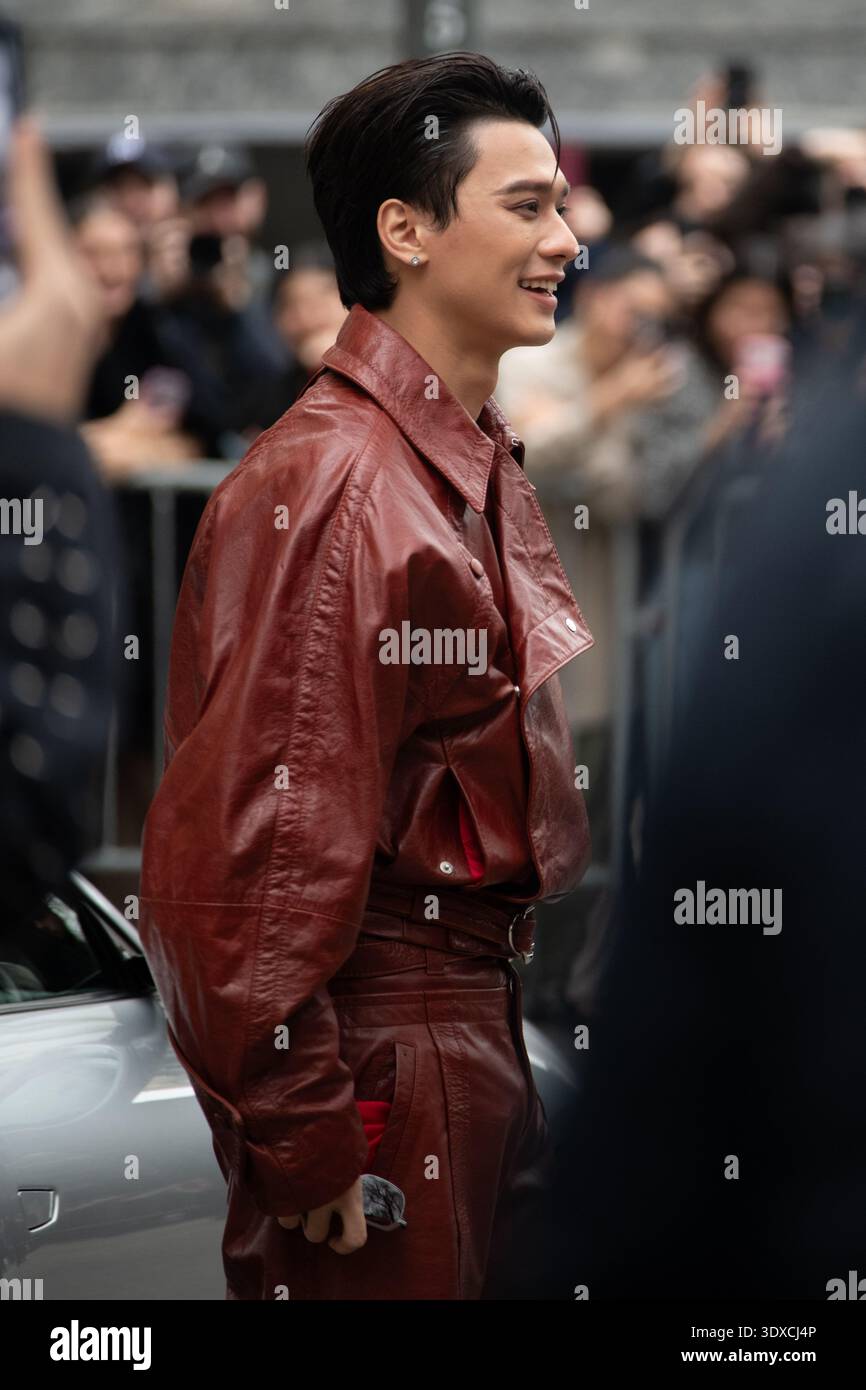 Ospiti in arrivo alla Milano Fashion Week FW 2026 Foto Stock