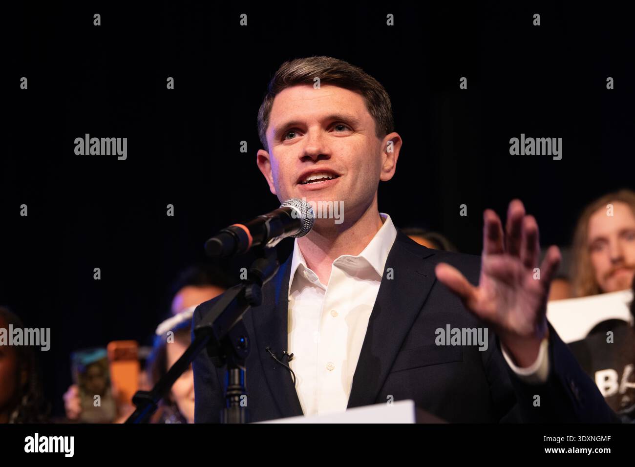 Il candidato al Senato degli Stati Uniti James Talarico ha parlato durante la sua festa di guardia notturna all'Emo's, Austin, Texas, 3 marzo 2026. (Foto di John Anderson) Foto Stock