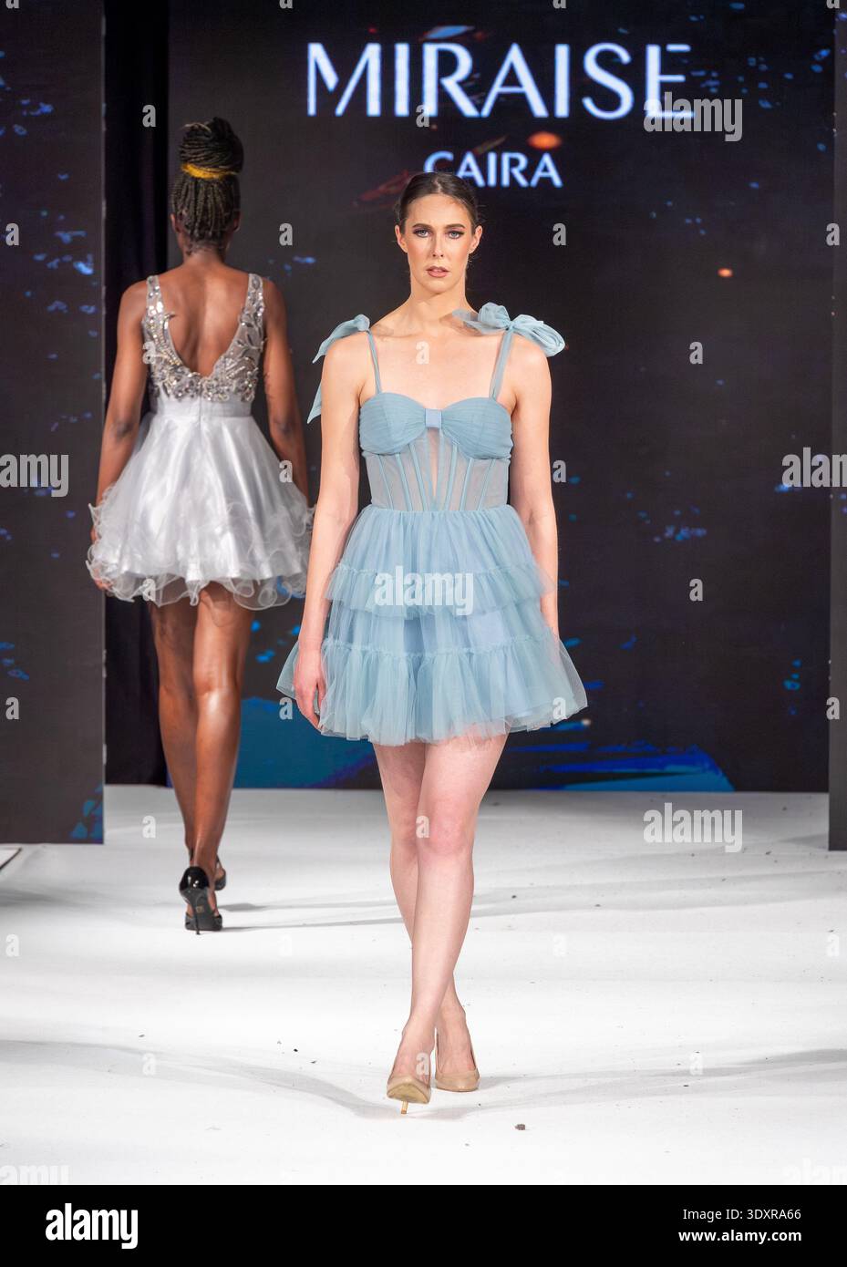 House of iKons Fashion Week Londra - Miraise by Caira - London Fashion Week Catwalk Show Event Foto Stock