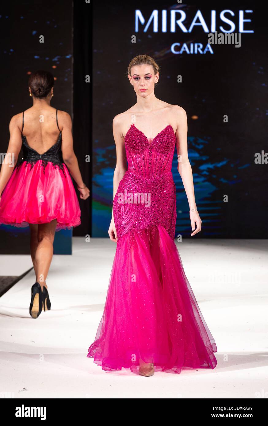 House of iKons Fashion Week Londra - Miraise by Caira - London Fashion Week Catwalk Show Event Foto Stock