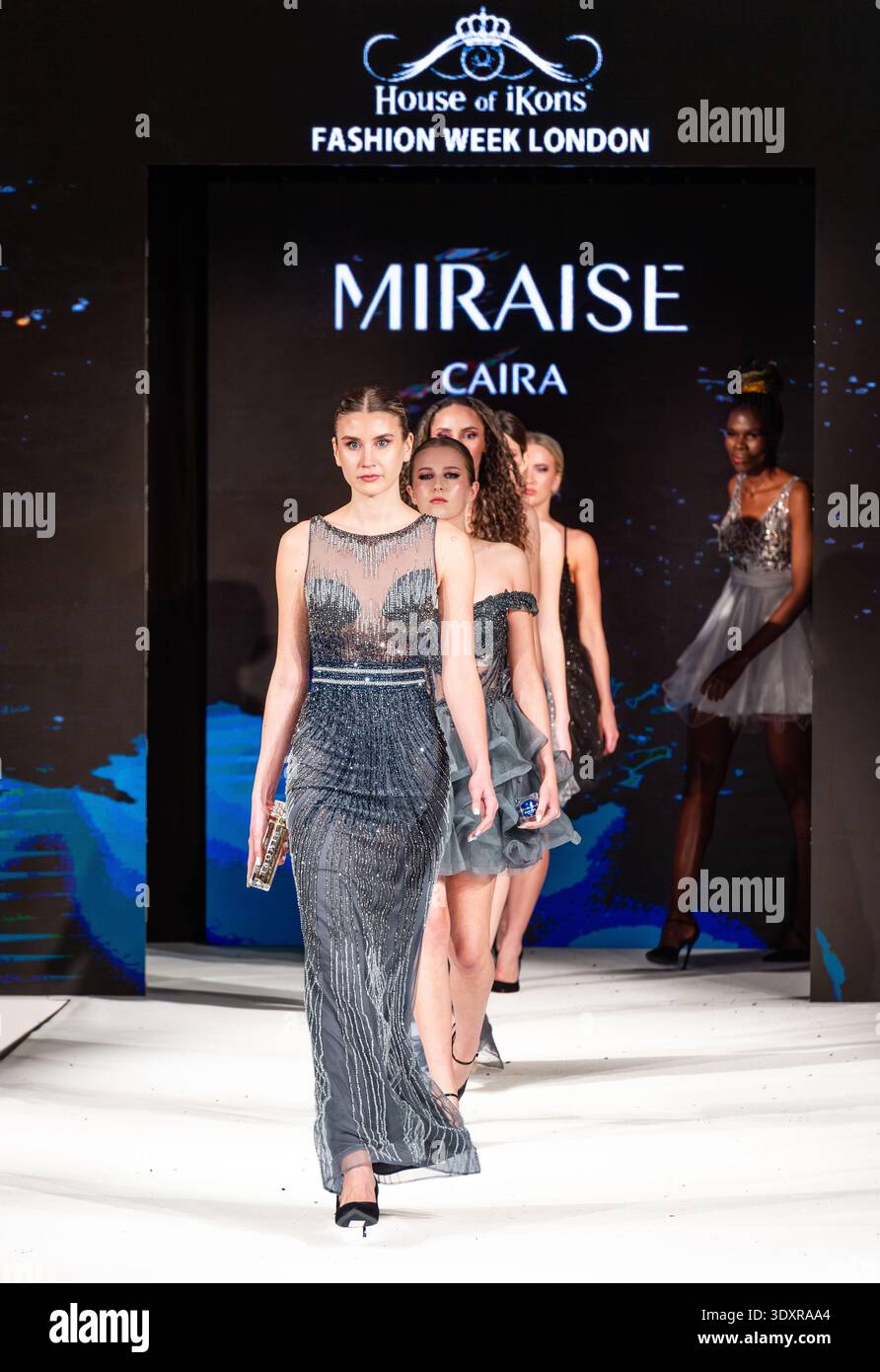 House of iKons Fashion Week Londra - Miraise by Caira - London Fashion Week Catwalk Show Event Foto Stock